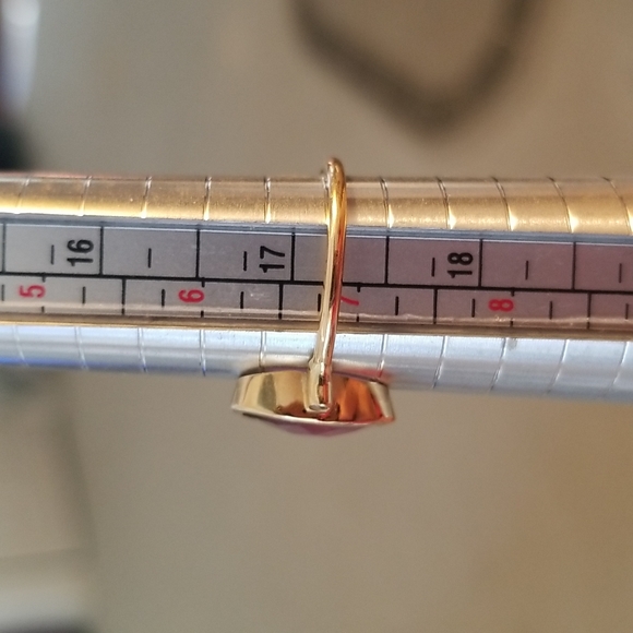 Watermelon Tourmaline 18k yellow bezel gold Ring - Picture 5 of 9